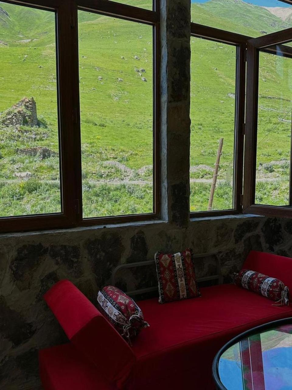 Nanila Otel Ushguli Dış mekan fotoğraf