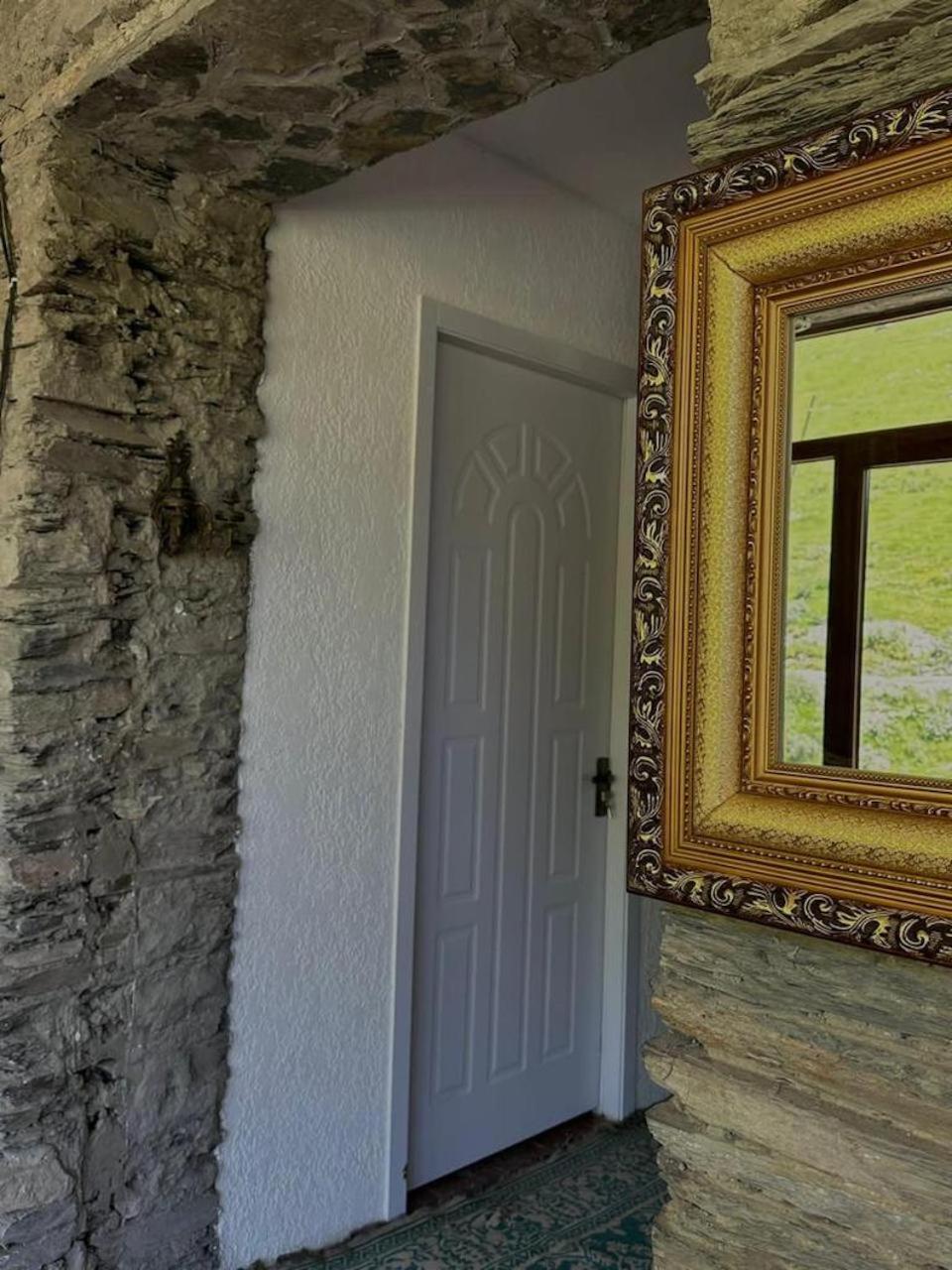 Nanila Otel Ushguli Dış mekan fotoğraf